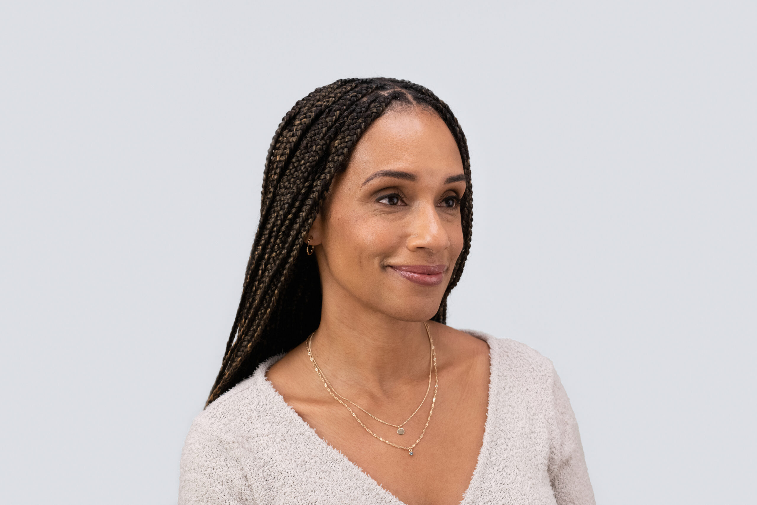 Tasha_Right_Soft_Smile_Before_1570_RGB_v2